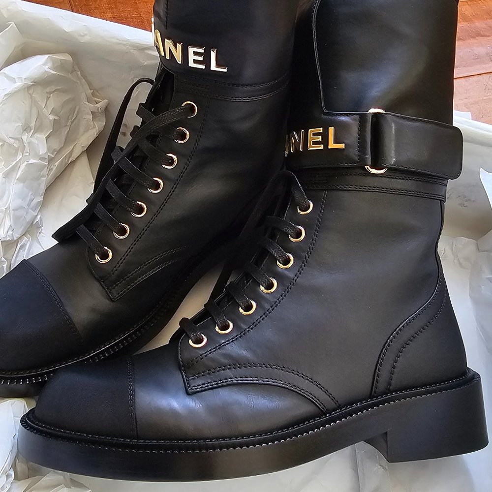 NEW Chanel lace up boots SZ 37 (hard to find + unworn) - Picture 7 of 11